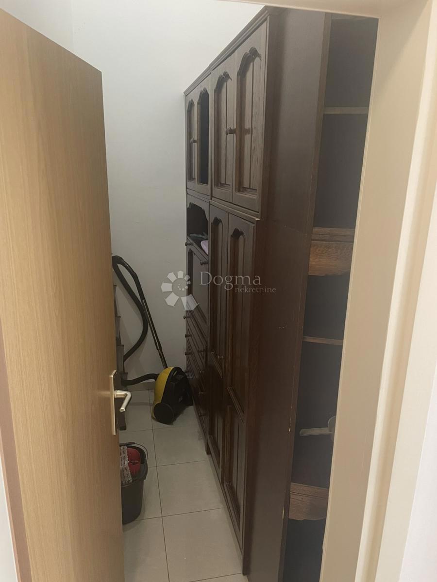 Stanovanje Cres, 80,20m2