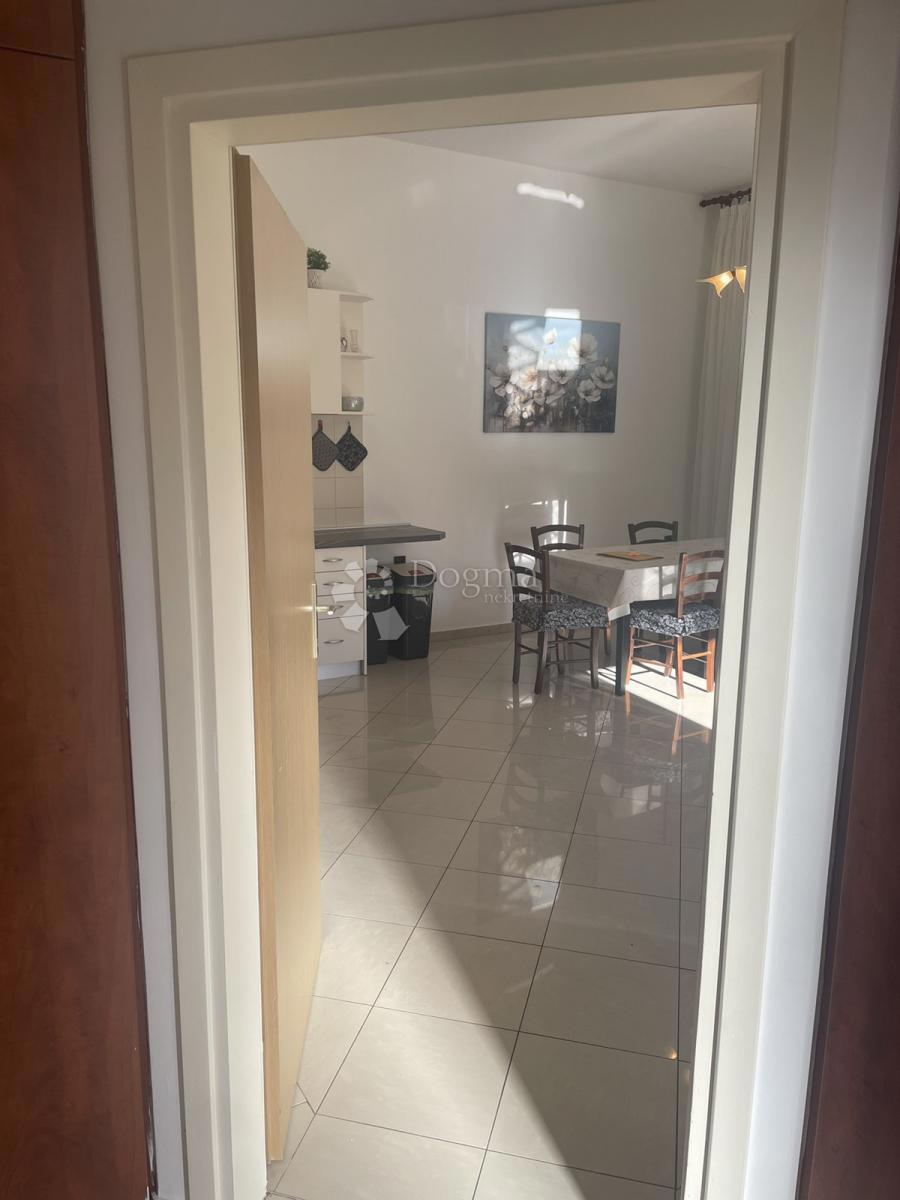 Stanovanje Cres, 80,20m2