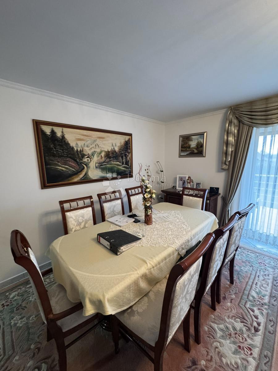 Hiša Predavac, Rovišće, 289m2