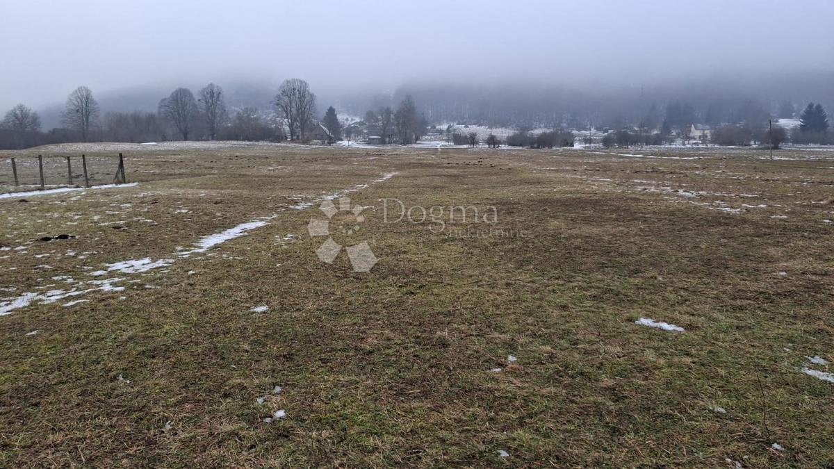 Zazidljivo zemljišče Korenica, Plitvička Jezera, 9.232m2