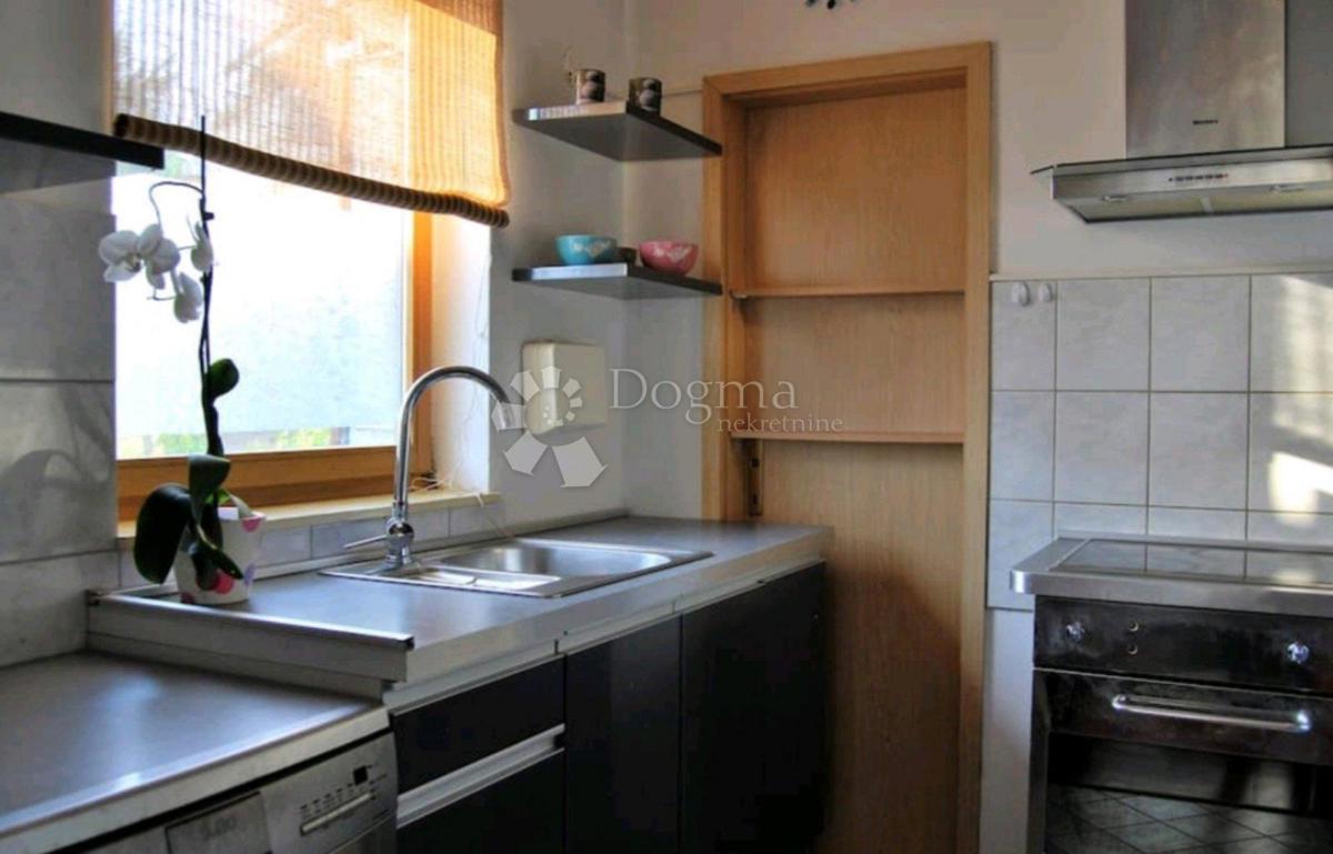 Stanovanje Centar, Rijeka, 51,41m2