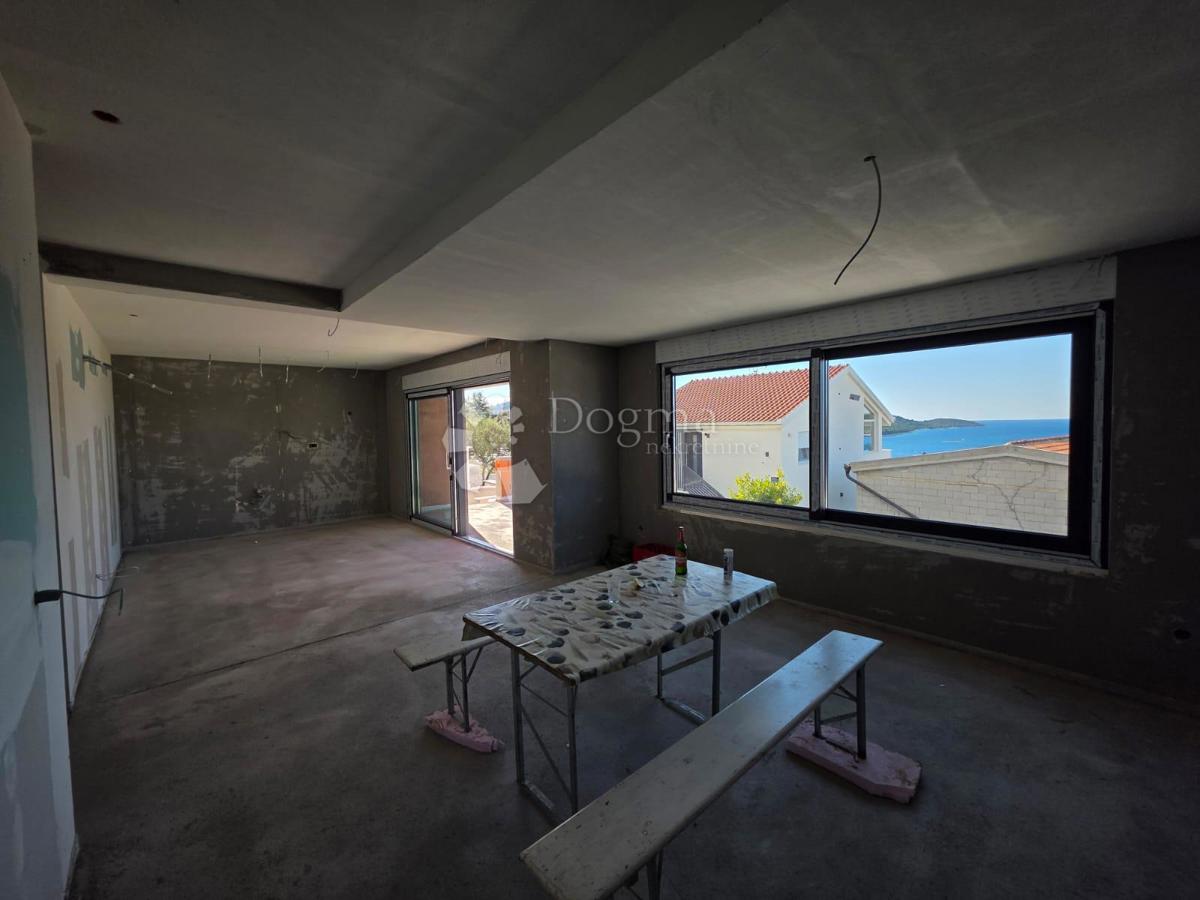 Stanovanje Ražanj, Rogoznica, 113,12m2