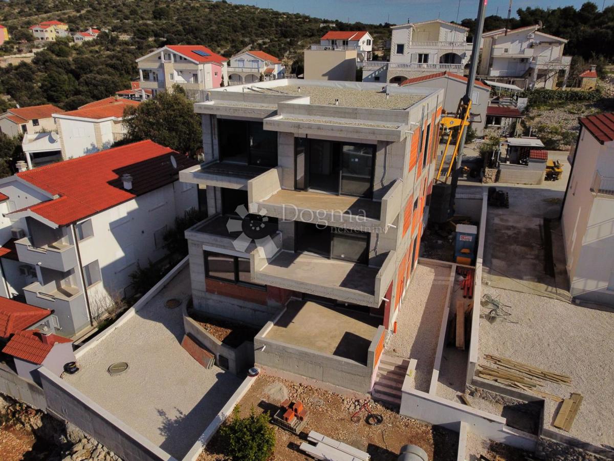 Stanovanje Ražanj, Rogoznica, 113,12m2