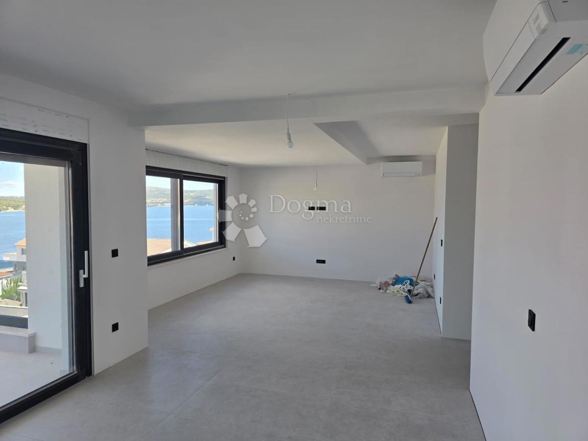 Stanovanje Ražanj, Rogoznica, 113,12m2