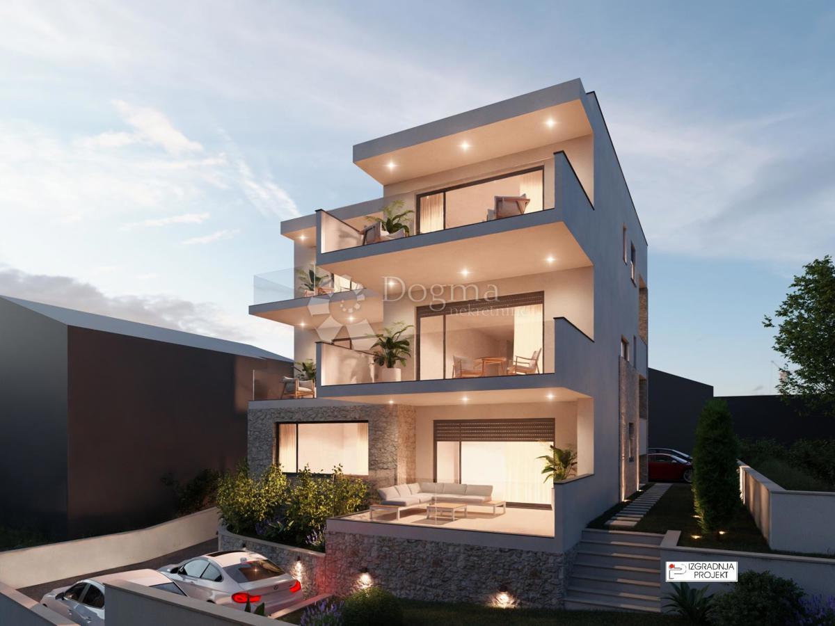 Stanovanje Ražanj, Rogoznica, 113,12m2