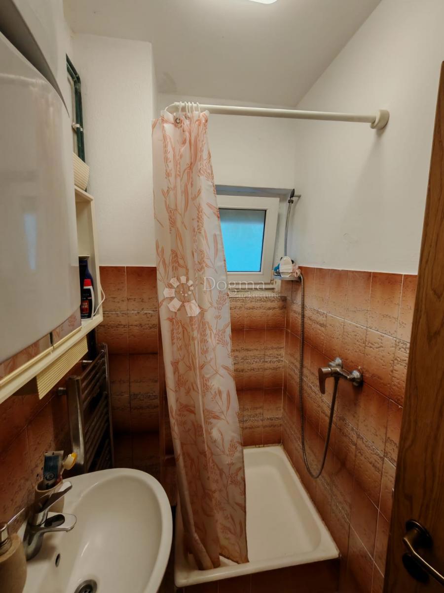 Stanovanje Belafuža z možnostjo predelave
