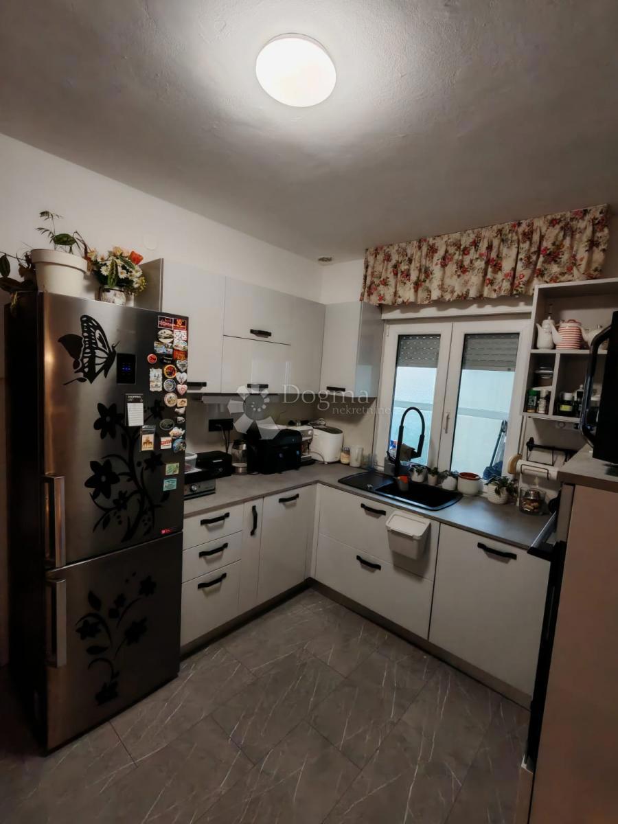 Stanovanje Belafuža z možnostjo predelave
