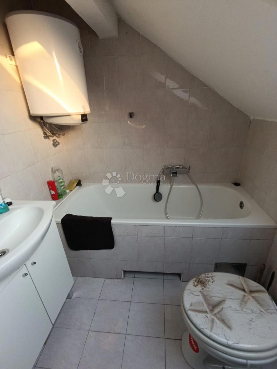 Stanovanje Gaza, Karlovac, 51m2