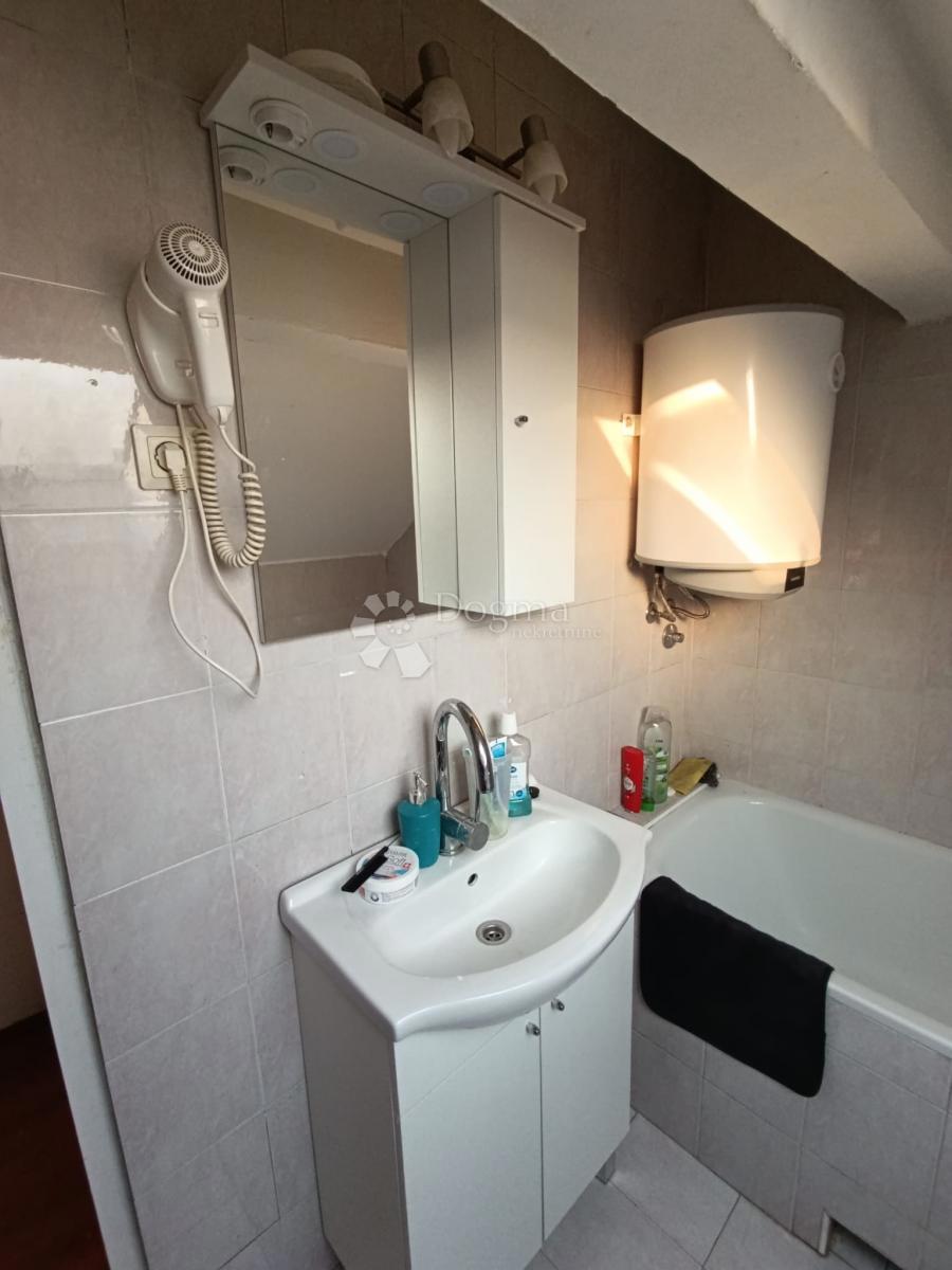 Stanovanje Gaza, Karlovac, 51m2