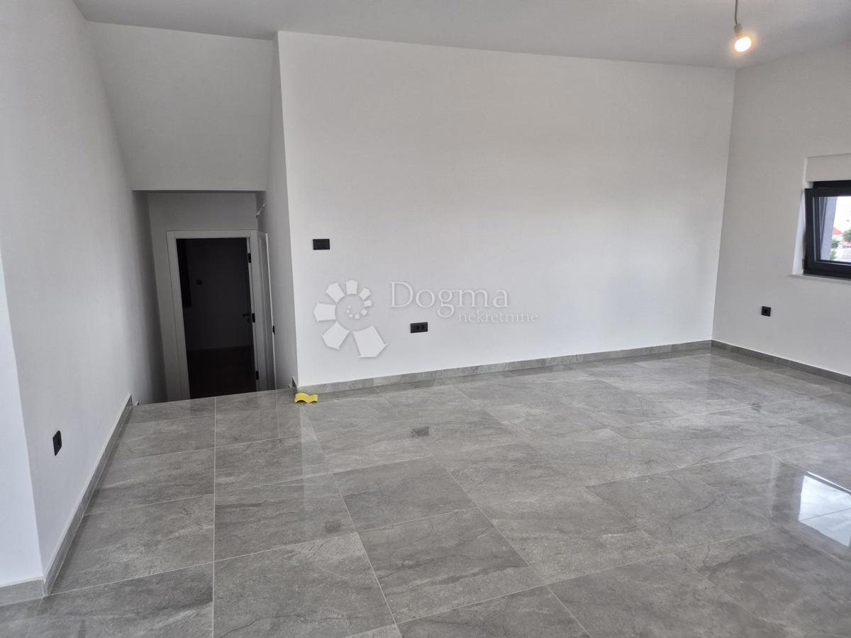 Stanovanje Brodarica, Šibenik - Okolica, 114,74m2