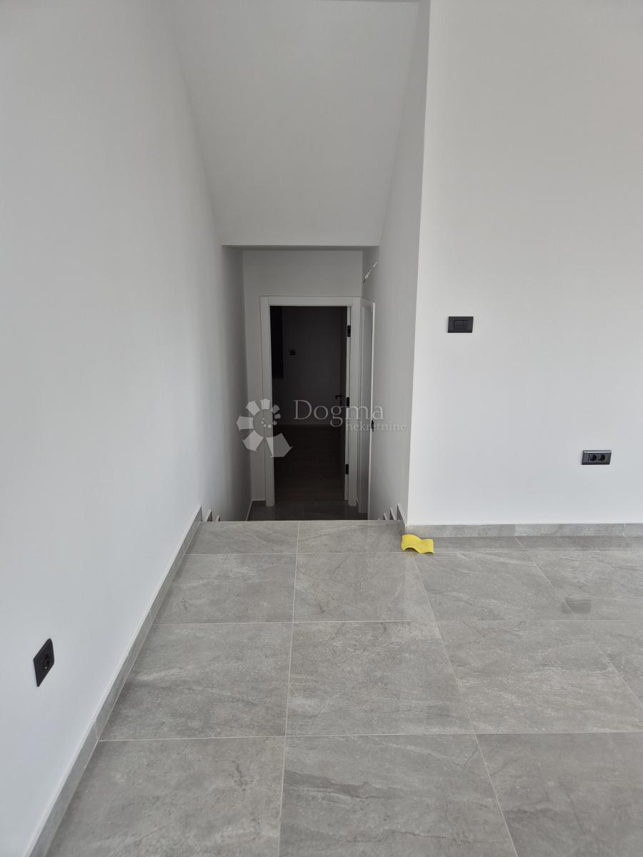 Stanovanje Brodarica, Šibenik - Okolica, 114,74m2