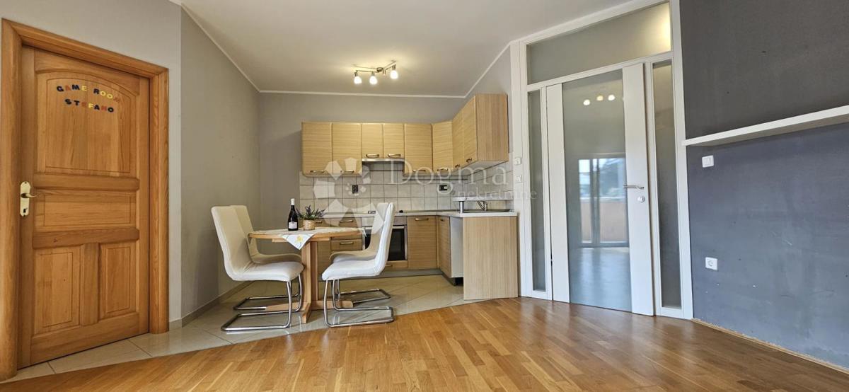 Stanovanje Valmade, Pula, 60m2