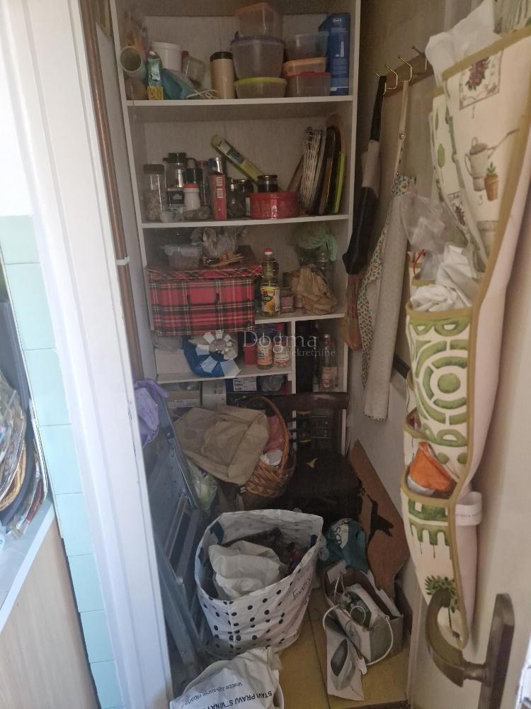 Stanovanje Folnegovićevo naselje, Peščenica - Žitnjak, 46,94m2