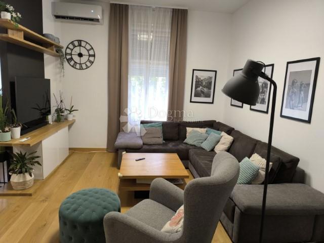 Stanovanje Centar, Rijeka, 159,77m2