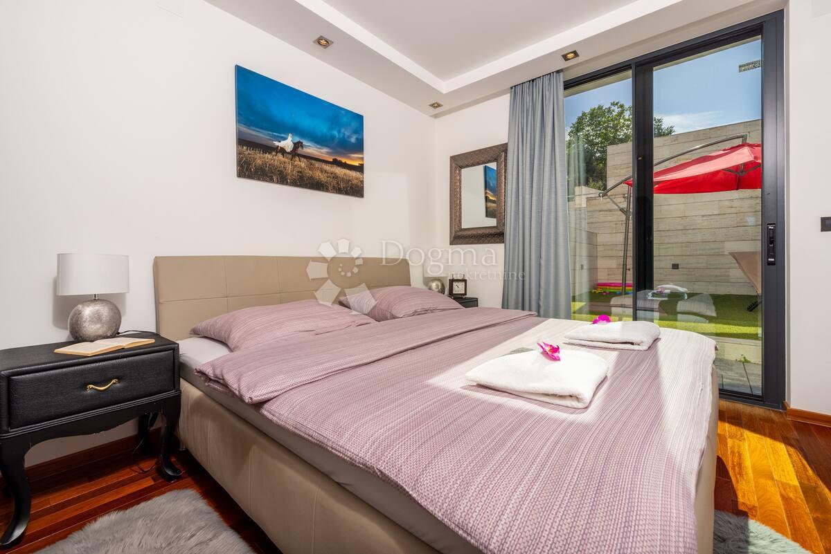 Apartma Malinska, Malinska-Dubašnica, 63m2