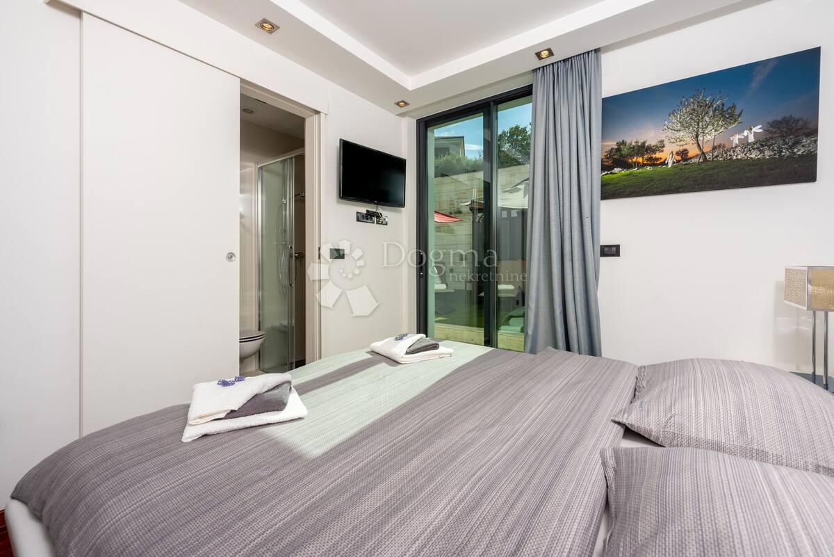 Apartma Malinska, Malinska-Dubašnica, 63m2