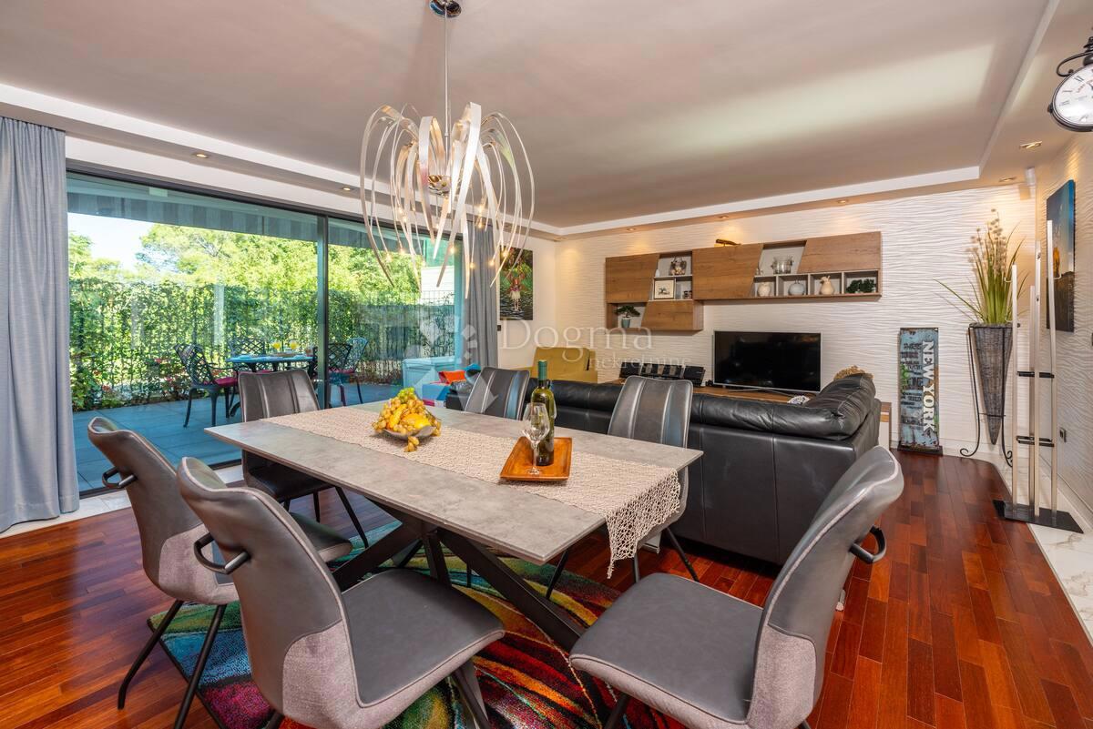 Apartma Malinska, Malinska-Dubašnica, 63m2