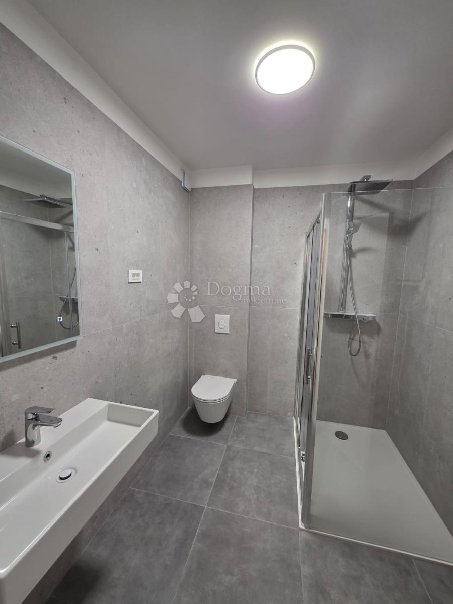 Stanovanje Primošten, 68,36m2