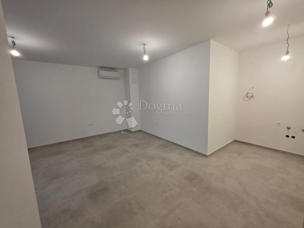 Stanovanje Primošten, 68,36m2