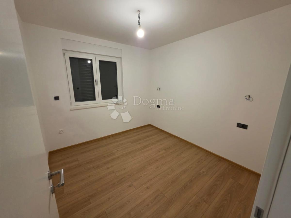 Stanovanje Primošten, 68,36m2