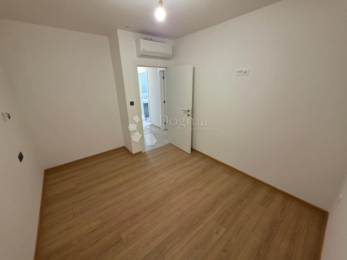 Stanovanje Primošten, 68,36m2