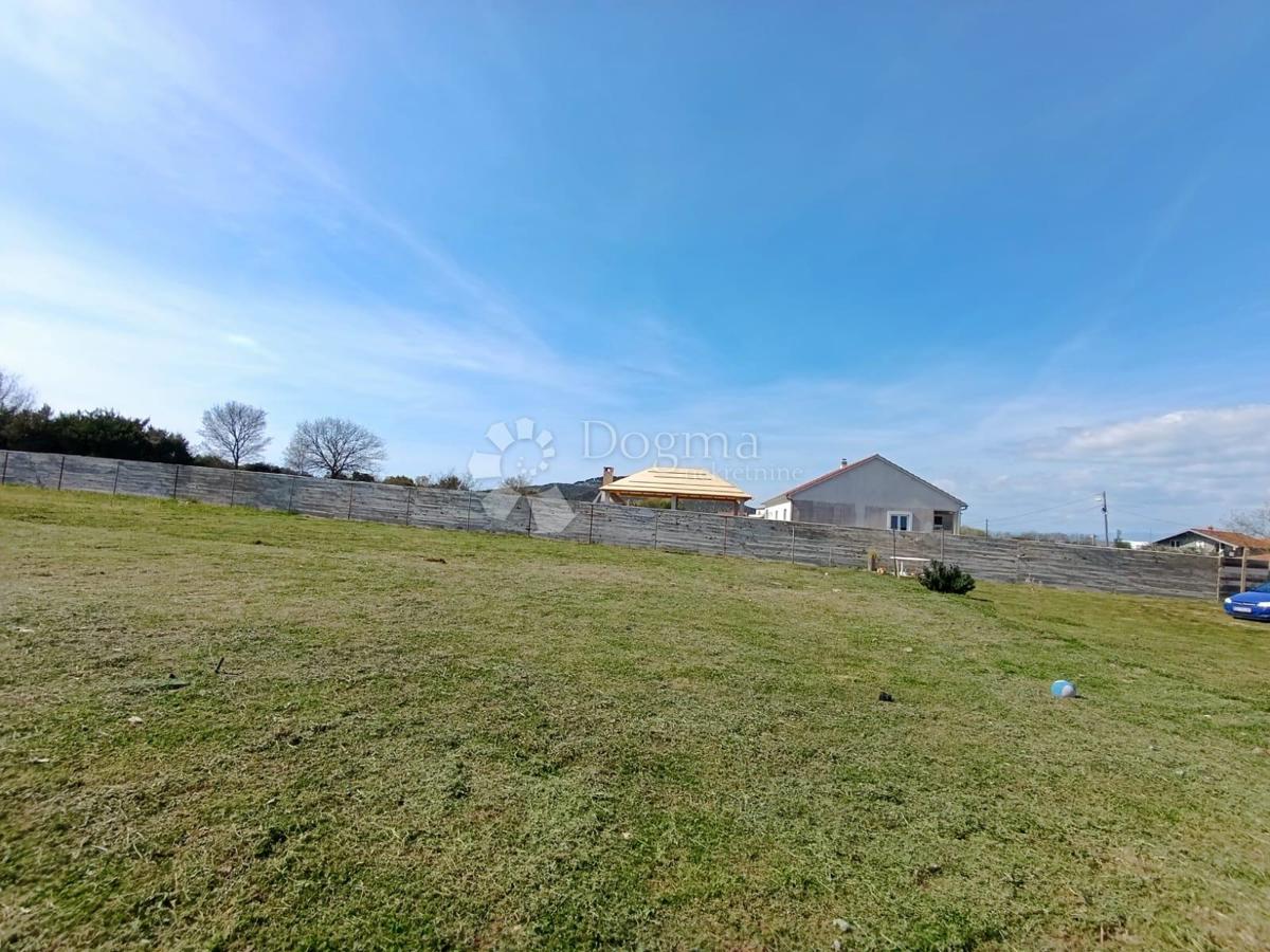 Zazidljivo zemljišče Donje Raštane, Sveti Filip I Jakov, 770m2