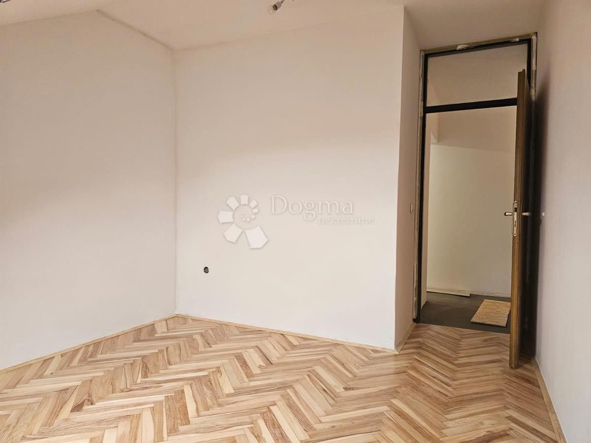 Stanovanje Kromosovo naselje, Velika Gorica, 103,50m2