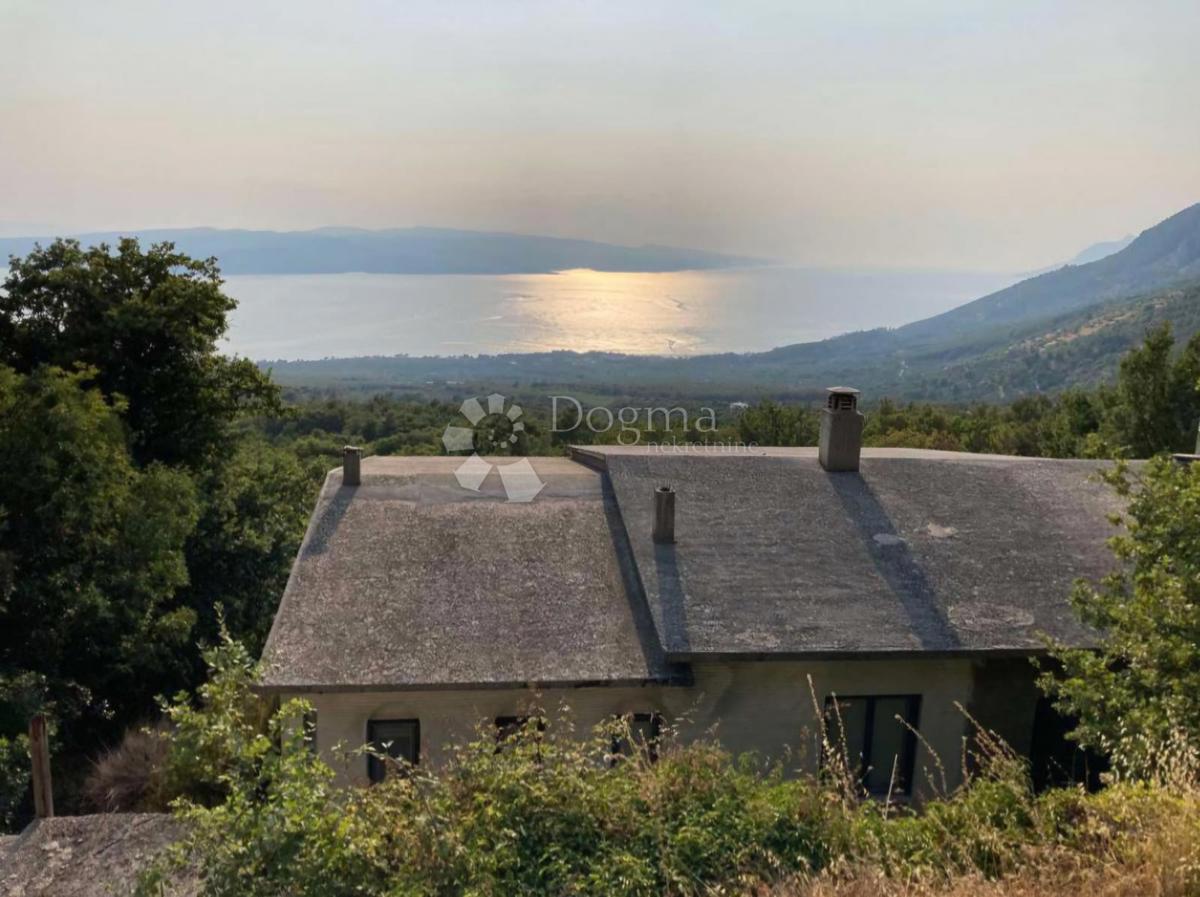 Zazidljivo zemljišče Bast, Baška Voda, 1.463m2