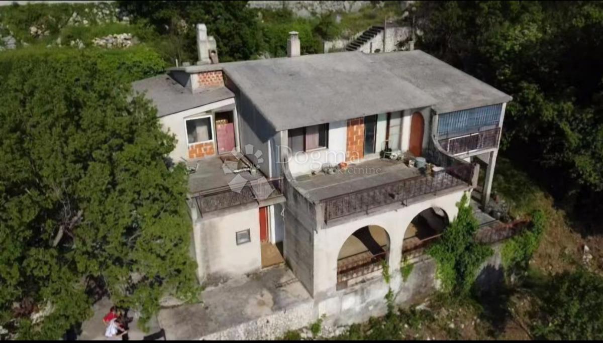 Zazidljivo zemljišče Bast, Baška Voda, 1.463m2