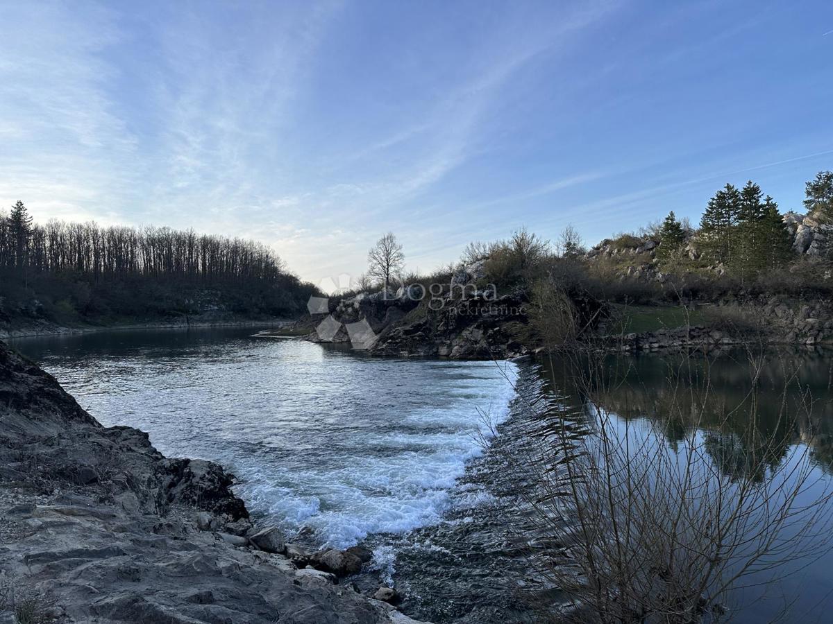Kmetijsko zemljišče Centar, Gospić, 48.000m2