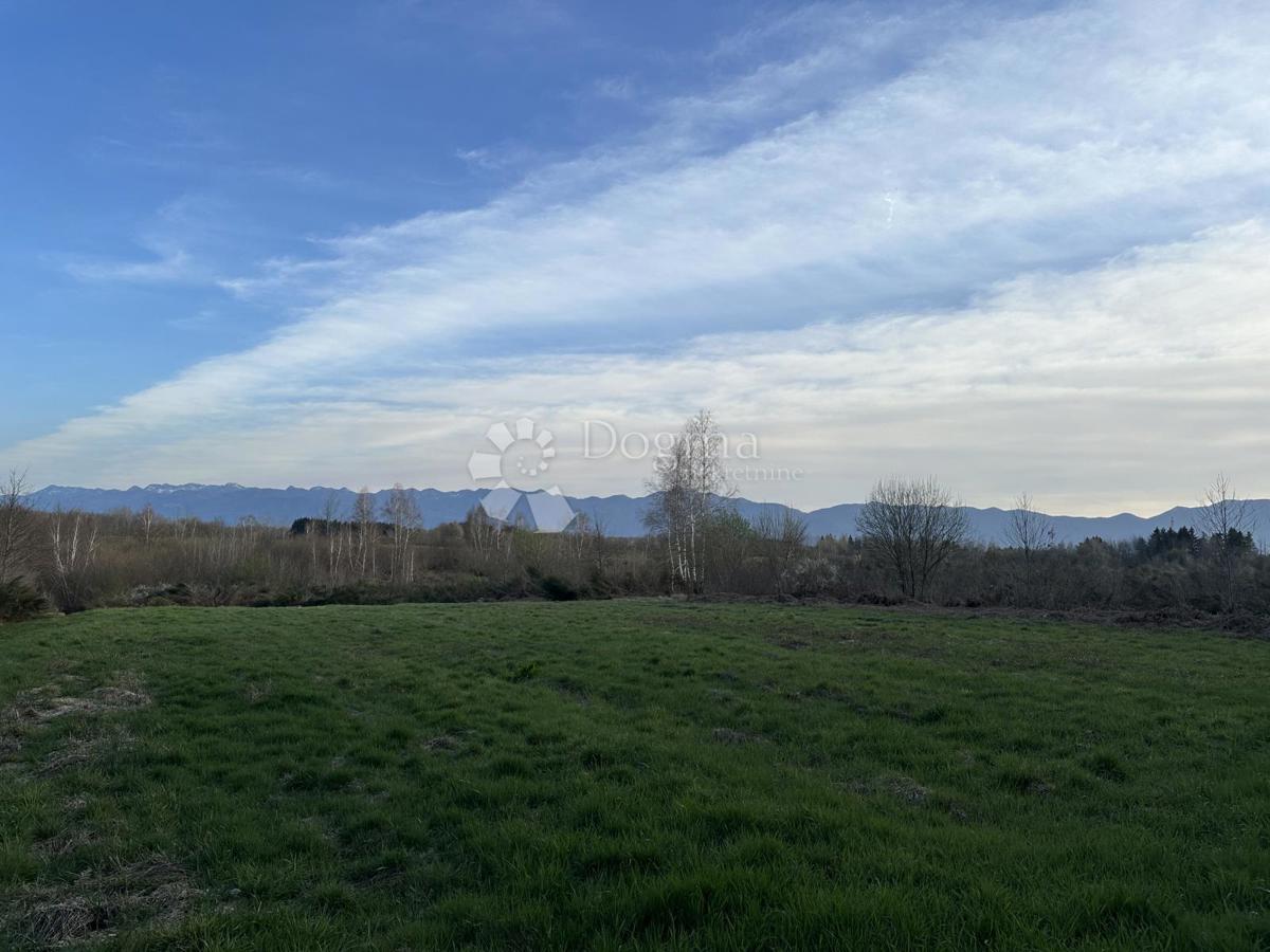 Kmetijsko zemljišče Centar, Gospić, 48.000m2