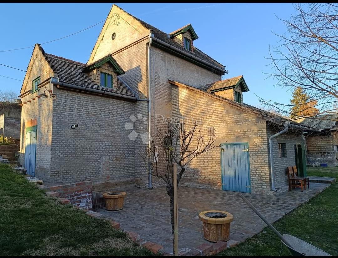 Hiša Suza, Kneževi Vinogradi, 214m2