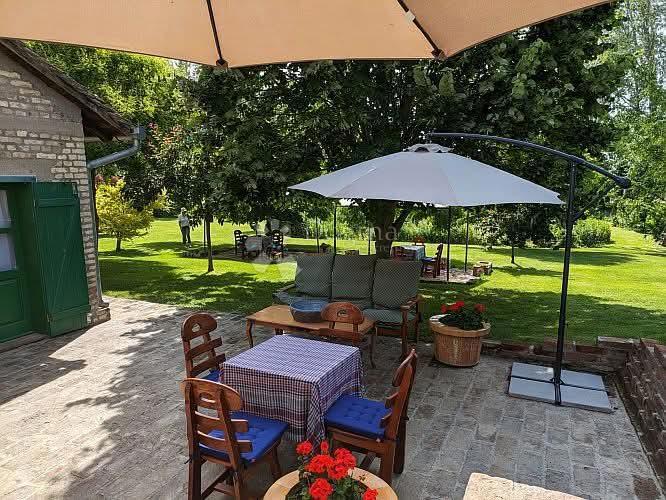 Hiša Suza, Kneževi Vinogradi, 214m2