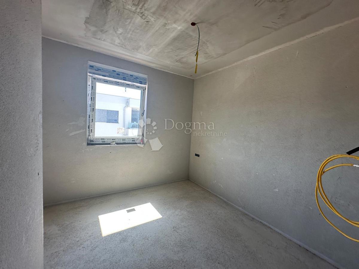 Apartma Novalja, 84,32m2