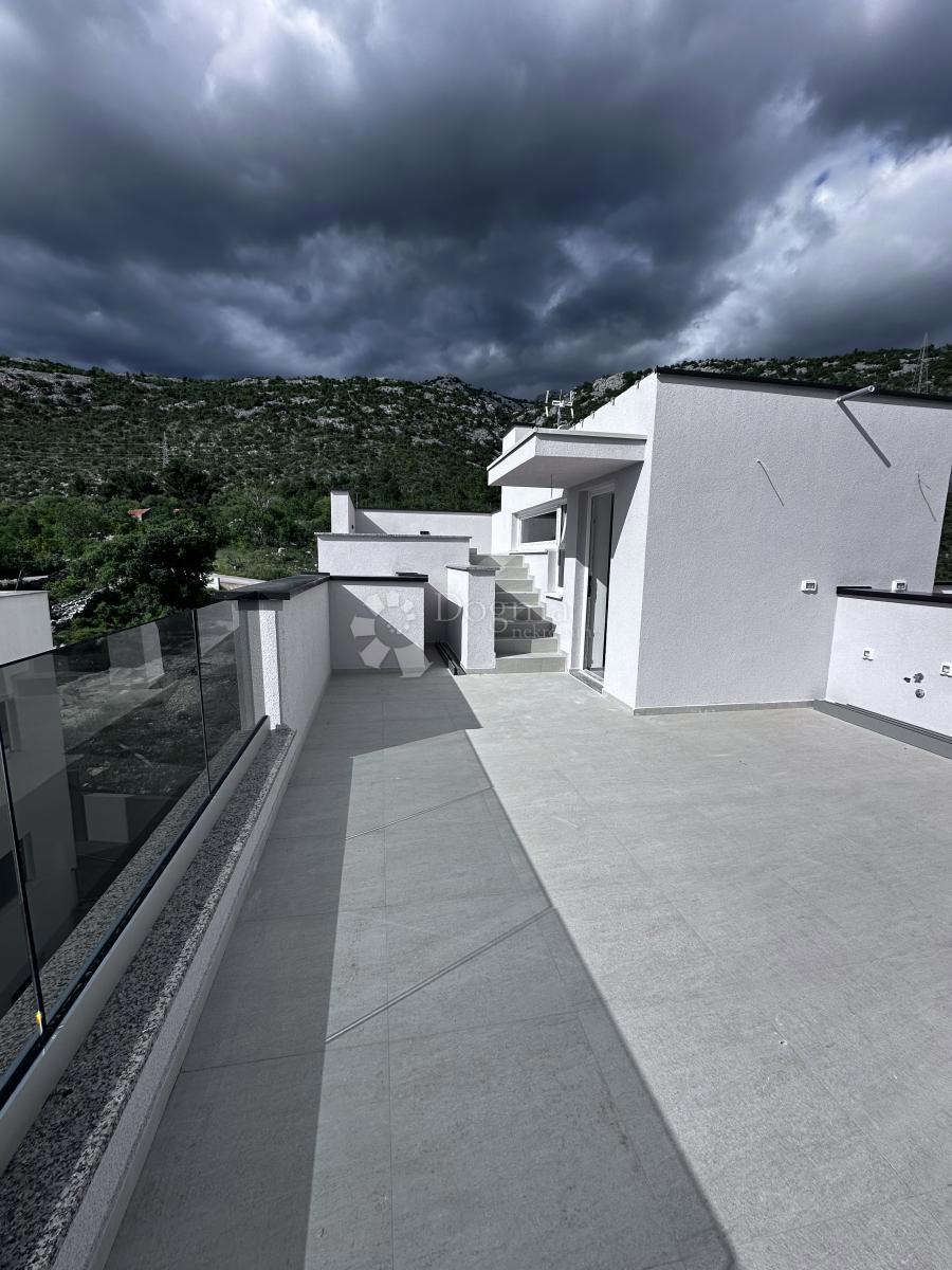 Apartma Seline, Starigrad, 140m2