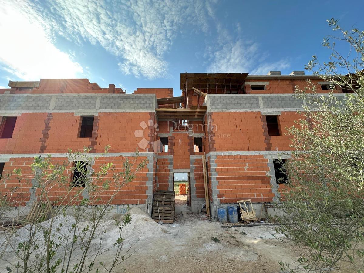 Stanovanje Mulo, Vrsi, 120m2