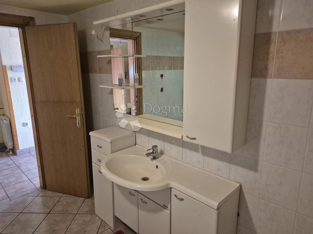 Hiša Radoboj, 320m2