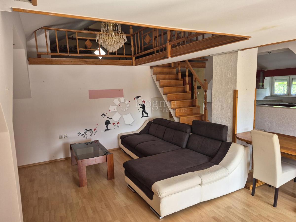 Hiša Radoboj, 320m2