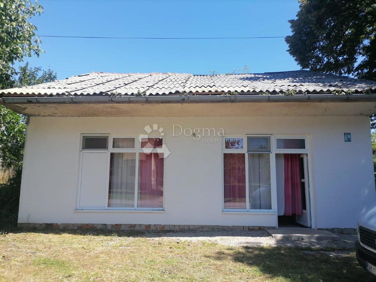 Hiša Bilaj, Gospić - Okolica, 110m2