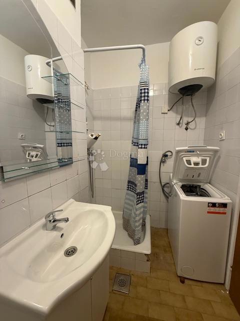 ČUDOVITO APARTMA Z POGLEDOM NA MORJE - SENJ, V BLIŽINI PLAŽE!