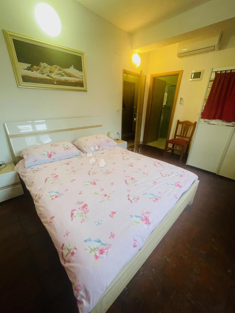 Hotel Buje, 1.229m2