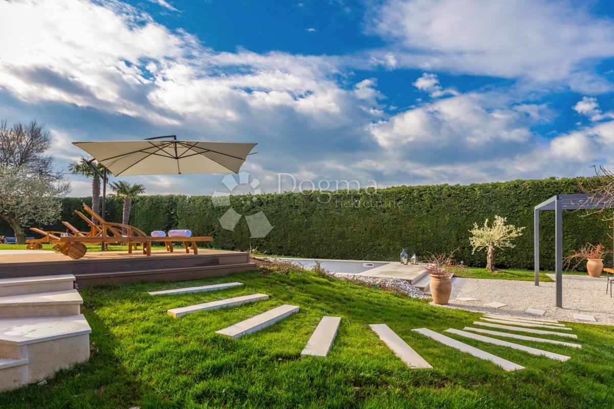 Hiša Juršići, Svetvinčenat, 222m2