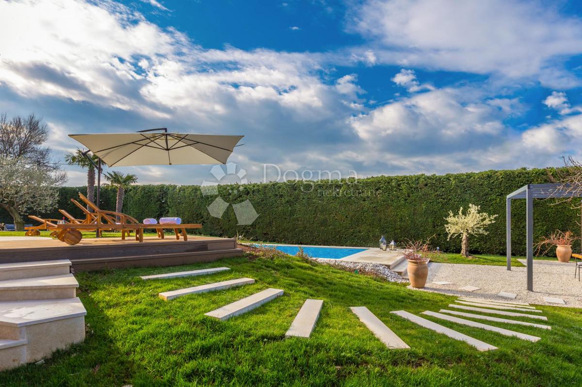 Hiša Juršići, Svetvinčenat, 222m2