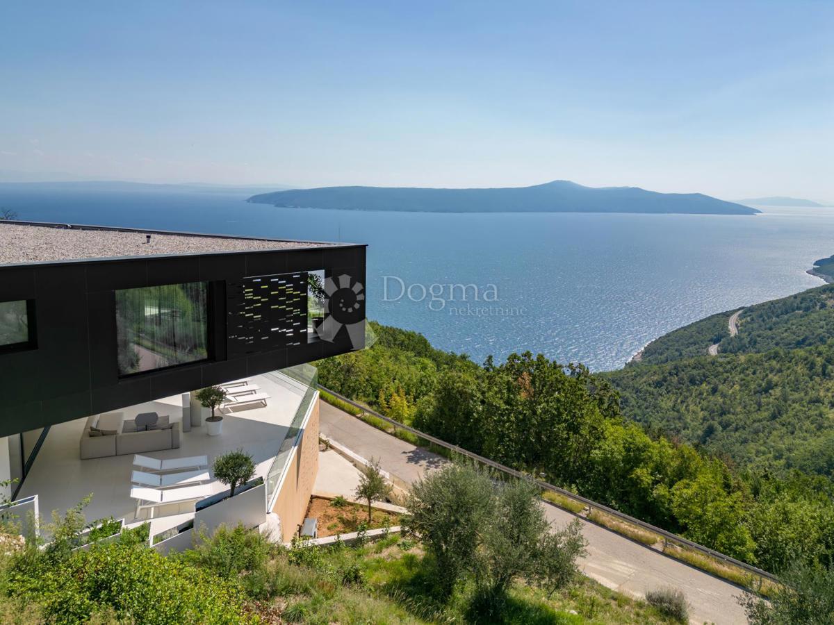 Hiša Mošćenice, Mošćenička Draga, 736m2