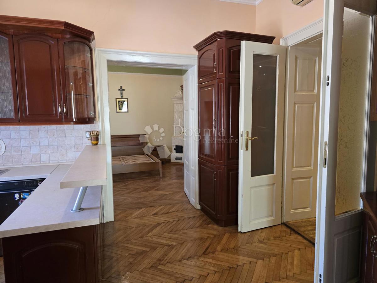 Stanovanje Centar, Varaždin, 182m2