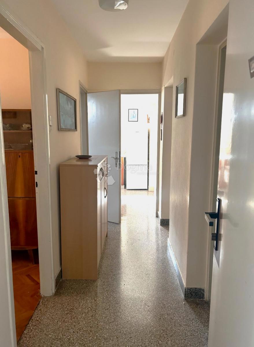 Stanovanje Rovinj, 69m2