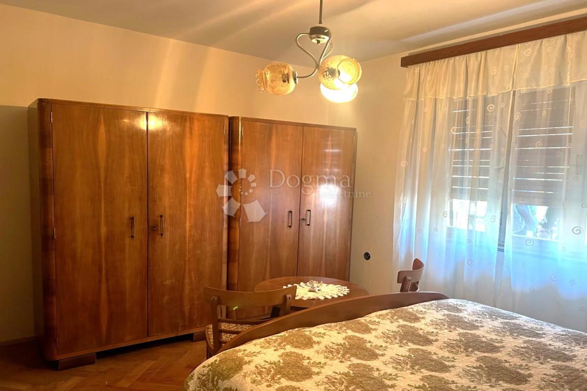 Stanovanje Rovinj, 69m2
