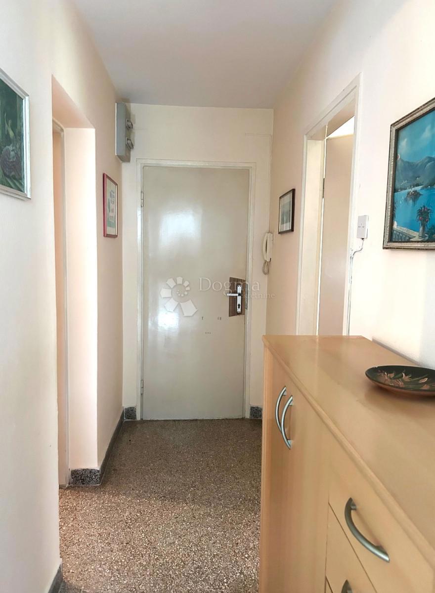 Stanovanje Rovinj, 69m2