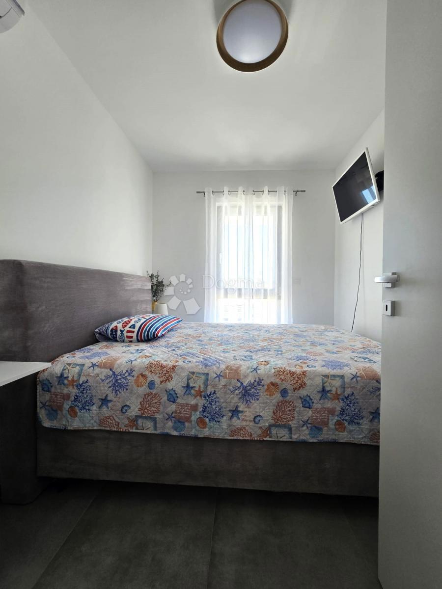 Stanovanje Štinjan, Pula, 54,86m2