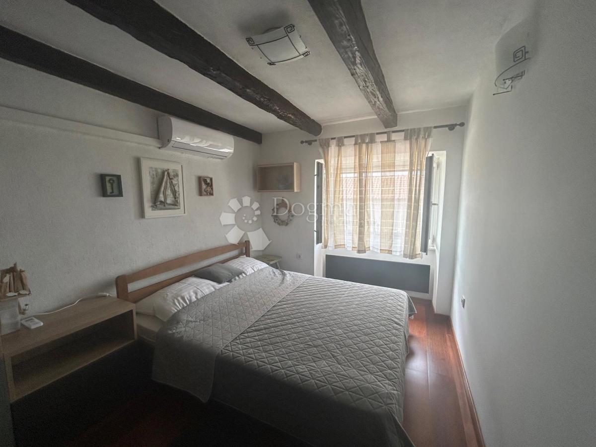 Hiša Kras, Dobrinj, 45m2